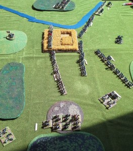 The right flank and centre move up to engage the union troops.
